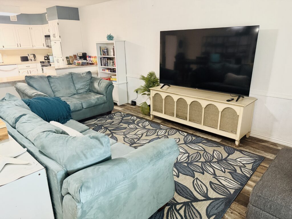 The Texas Honey Spot Retreat | Cozy Country Guesthouse photo 4