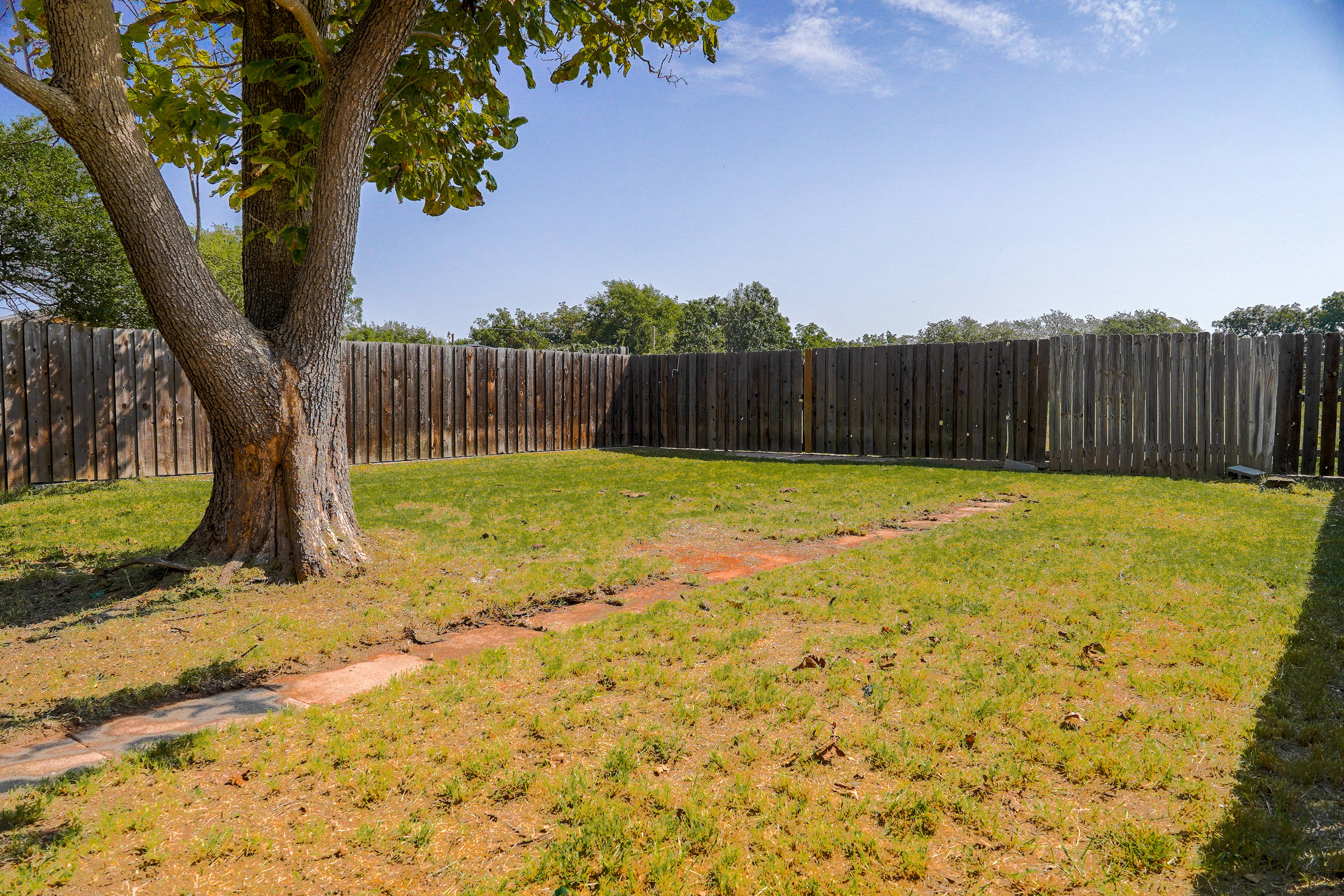 The Texas Honey Spot Retreat | Cozy Country Guesthouse photo 27
